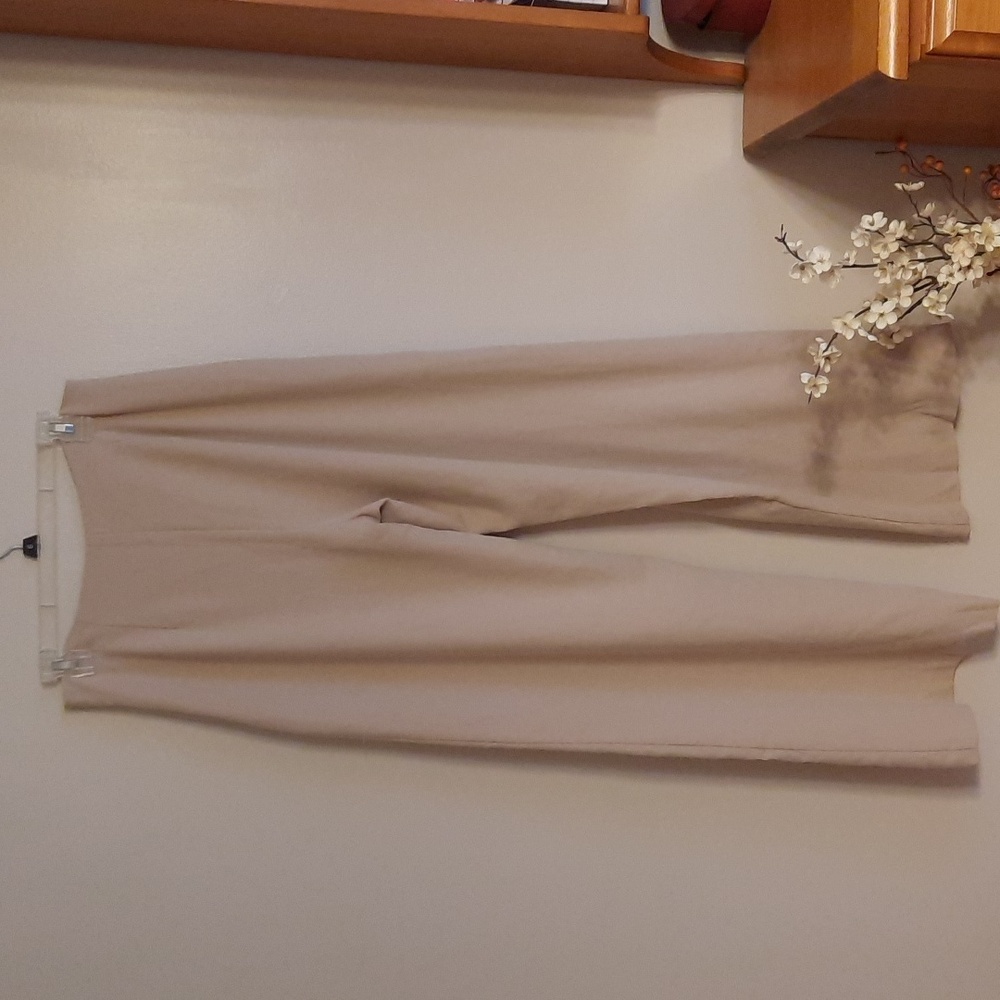 Halston Wide leg Dress Pants - Picture 7 of 12